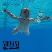 Nevermind (Nirvana, 1991). Από το Σιάτλ, στις ΗΠΑ κι από εκεί σε όλο τον κόσμο. Το διάσημο μωρό ήταν ο Δούρειος Ίππος για να εισβάλλει η grunge στα σπίτια των νεολαίων όλου του πλανήτη.