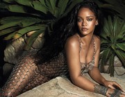 Ψιλοαρρωστήσαμε με την τελευταία φωτογράφηση της Rihanna
