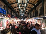 Με δική του δωρεά κατασκευάστηκε η κλειστή αγορά της Αθήνας (Βαρβάκειος Αγορά)