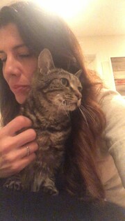 Ξαναβρήκε την γάτα της μετά από 13 χρόνια