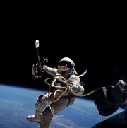 H NASA επιτρέπει δωρεάν downloading σε ΟΛΕΣ τις διαστημικές φωτογραφίες