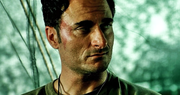 Kim Coates: Μία μορφή για ψαγμένους και κυρίως για τους λάτρεις του «Sons of Anarchy». Μια στρατιωτική μονάδα πάντα χρειάζεται ένα διεστραμμένο πρόσωπο όπως του «Tig» για να επιβιώσει.