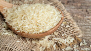 Ο πρώτος και ευκολότερος είναι το βράσιμο του ρυζιού σε άφθονο νερό και το σούρωμα του στη συνέχεια. Έτσι απομακρύνεται το 50% του αρσενικού.
