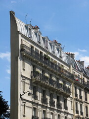  Skinny Haussmann Building, Γαλλία