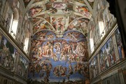 Βατικανό - Την επίσκεψη στην Cappella Sistina χωρίς το πλήθος γύρω σου θα το εκτιμήσεις ιδιαίτερα αυτό τον καιρό! Το Βατικανό σου δίνει την δυνατότητα να θαυμάσεις τα περίφημα frescos του Μιχαήλ Άγγελου και άλλων καλλιτεχνών της Αναγέννησης. Επίσης,  μπορείς να περιπλανηθείς στους κήπους του Βατικανού, στην οικία του Ποντίφικα και στα μουσεία μέσα στην πόλη του Βατικανού. http://www.museivaticani.va/content/museivaticani/en/collezioni/musei/cappella-sistina/tour-virtuale.html#lnav_explore
