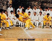 Πώς τα παπούτσια του Bruce Lee κατάφεραν να κατακτήσουν τον κόσμο