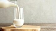 Πρόσεχε τι πίνεις: Το γάλα μπορεί να είναι η αιτία που εμφανίζονται σπυράκια στο πρόσωπό σου.