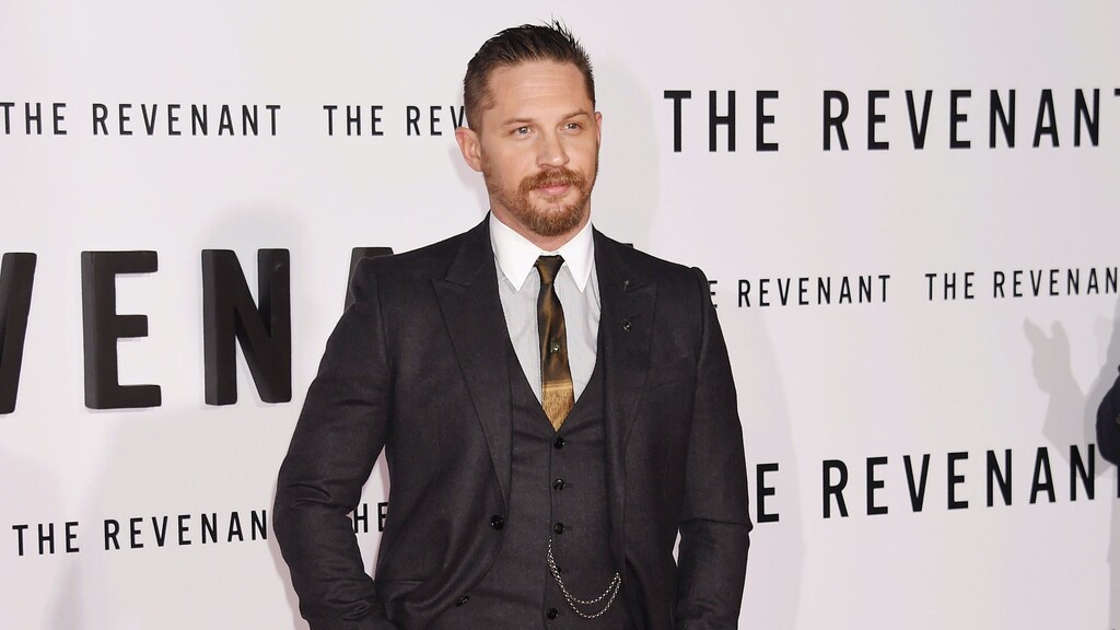 Βάλε κι εσύ λίγο Tom Hardy στην γκαρνταρόμπα σου