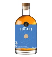 Umiki Whisky: Είναι το πρώτο ουίσκι στον κόσμο στο οποίο έχει χρησιμοποιηθεί θαλασσινό νερό για τη βύνη του. Μαζί με την ωρίμανσή του σε δρύινα βαρέλια προσφέρει μια εντελώς ξεχωριστή απόλαυση σε σχέση με όσα έχουμε συνηθίσει.

