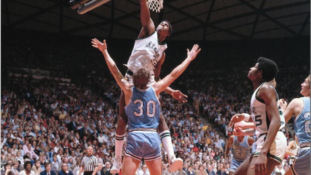 Larry Bird vs Magic Johnson Όταν γεννήθηκε η «κόντρα» RatPack.gr