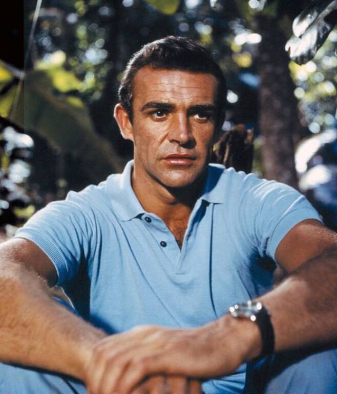 Sean Connery elevated the elegance of the simple polo
