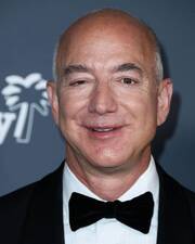 Ο Jeff Bezos έχει αυτή τη στιγμή περιουσία $139 δις και έχει χάσει φέτος $53.2 δις