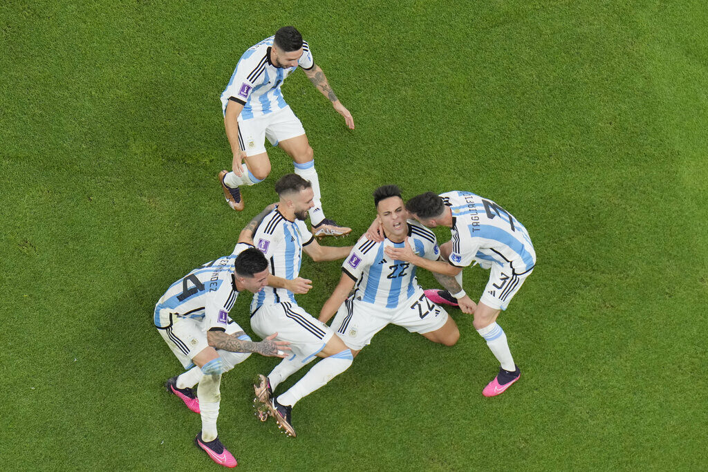 Αργεντινή εναντίον...