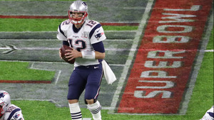 Ξενυχτήσαμε για να δούμε το Superbowl σε μια pub της Αθήνας