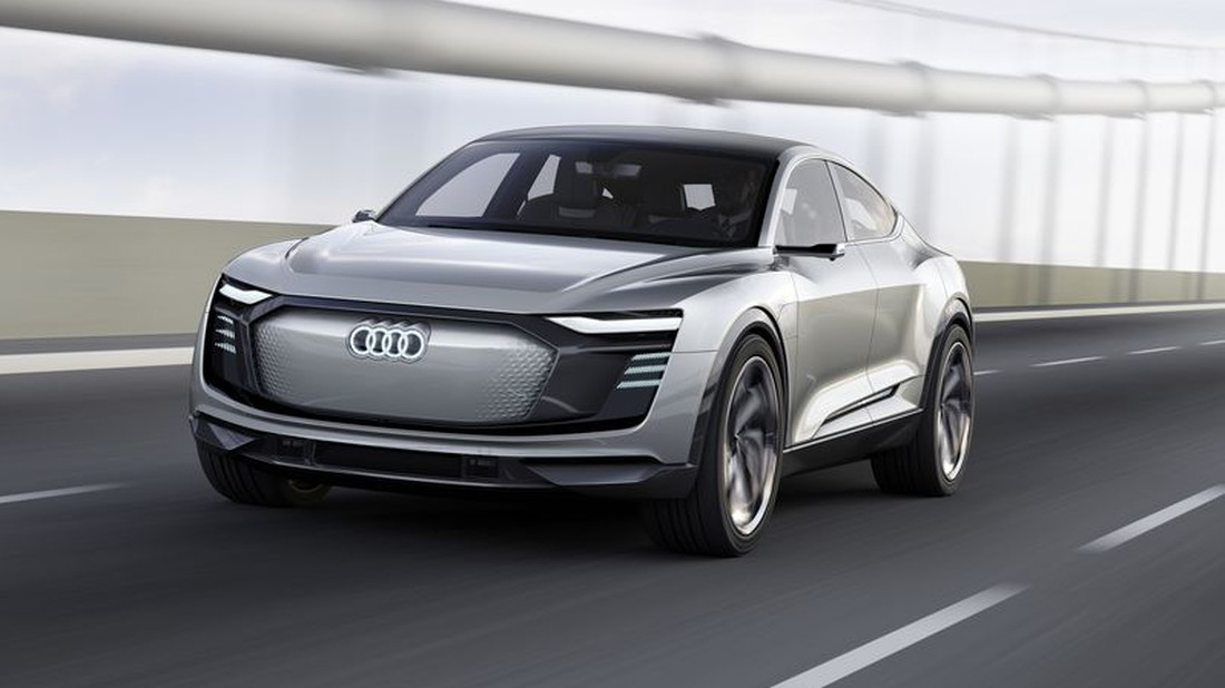 Η Audi θα κυκλοφορήσει στους δρόμους κάτι σαν το batmobil
