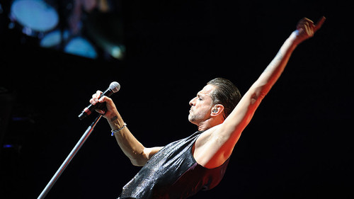 Δημήτρη Παπασπυρόπουλε, ποιο θα ήταν το ιδανικό setlist στη συναυλία των Depeche Mode;