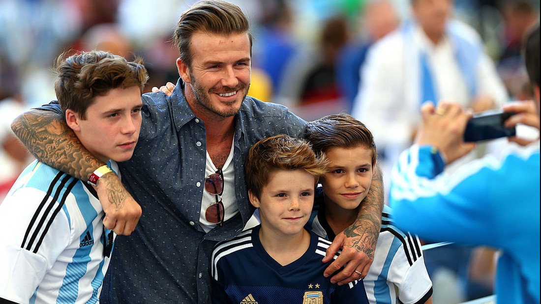 To μυστικό για να κάνεις το slick χτένισμα του David Beckham