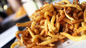 Το Χάρβαρντ λέει να ΜΗΝ τρώμε πάνω από 6 (ολογράφως έξι) τηγανητές πατάτες