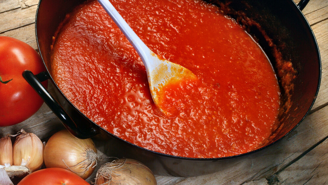 Η σωστή κόκκινη σάλτσα έχει να κάνει με τις ντομάτες σου