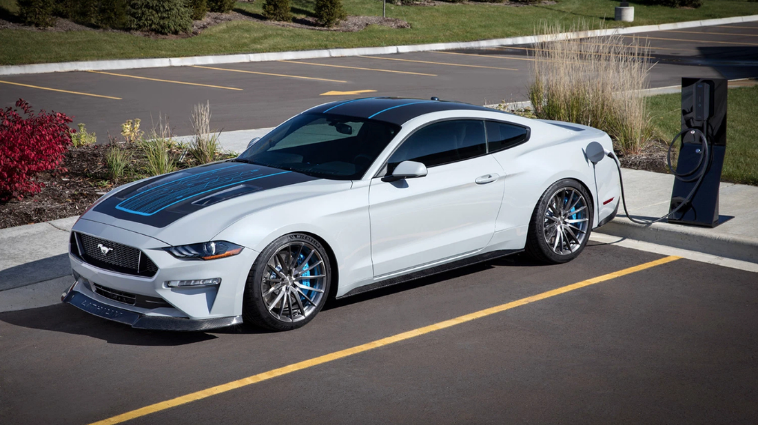 Όταν πρόκεται για Mustang, τότε όλοι σωπαίνουν