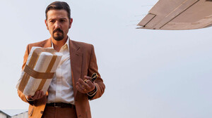 To Narcos: Mexico επιστρέφει με τον πιο απειλητικό Diego Luna