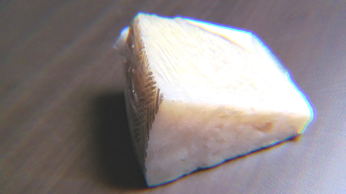Γιατί το τυρί δεν πρέπει να αποθηκεύεται με διάφανη μεμβράνη