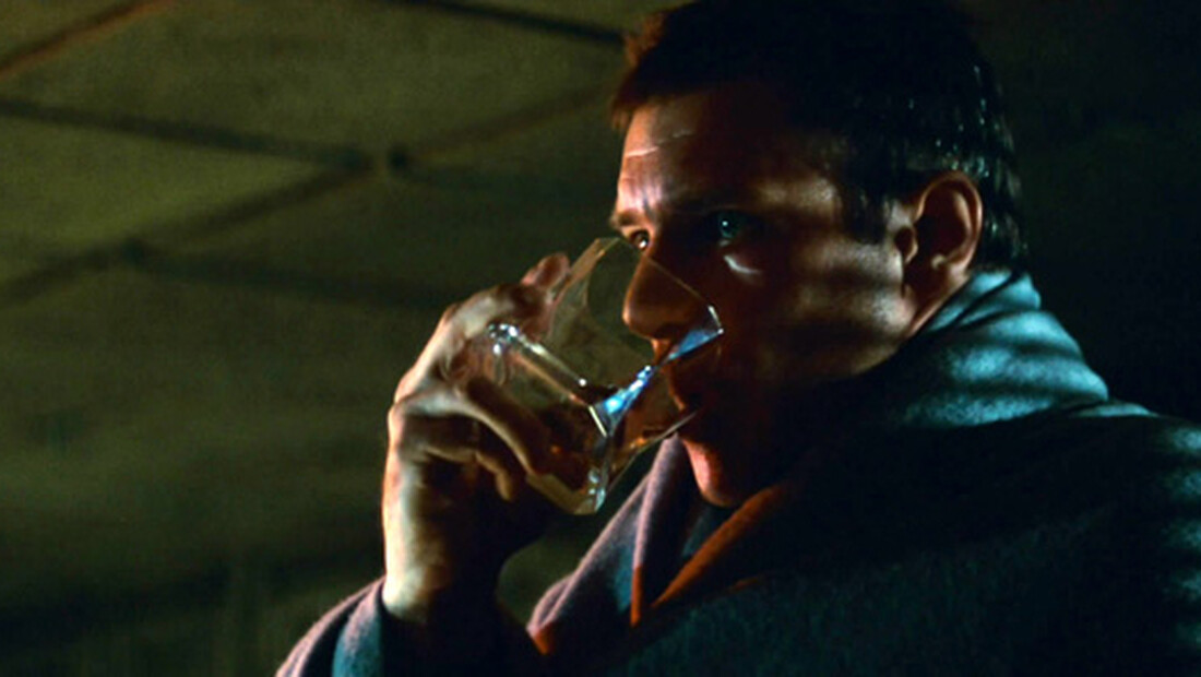 Πιες το ουίσκι σου όπως θα το έκανε ο Rick Deckard