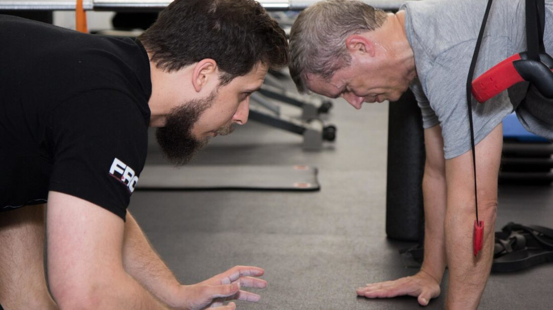 Παράγουμε περισσότερους personal trainers απ' όσους μπορούμε να απασχολήσουμε