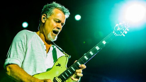 Eddie Van Halen: Όταν ο rock ήχος γνώρισε τον Mozart του