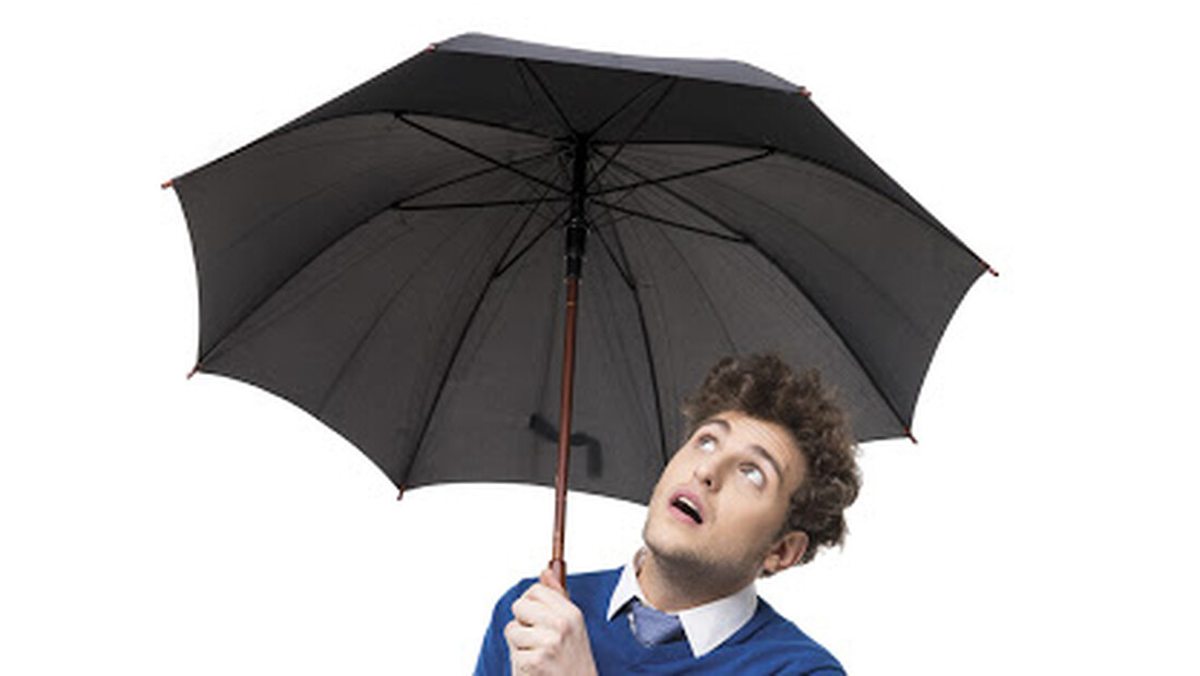Γιατί οι μαύρες ομπρέλες είναι γρουσουζιά μέσα στο σπίτι;