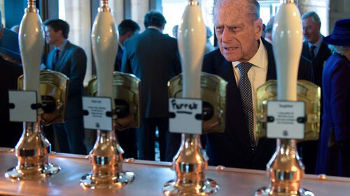 Η μπίρα ήταν πάντα στην καρδιά του πρίγκιπα Φίλιππου