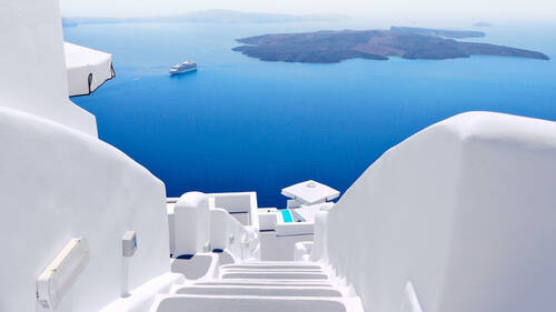 Έρευνα: Ποια χώρα προτιμάει την Ελλάδα για διακοπές;