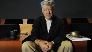 O David Lynch μας καθοδηγεί για το πώς θα πρέπει να βλέπουμε τις ταινίες του
