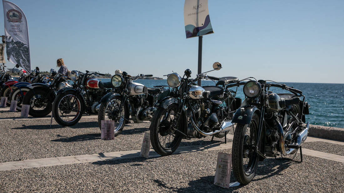 Alimos Classic Motorbike Sunday: Η γιορτή της κλασικής μοτοσικλέτας δίπλα στη θάλασσα