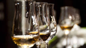 Τα καλύτερα whisky για το 2021 όπως ψηφίστηκαν στα Scottish Whisky Awards