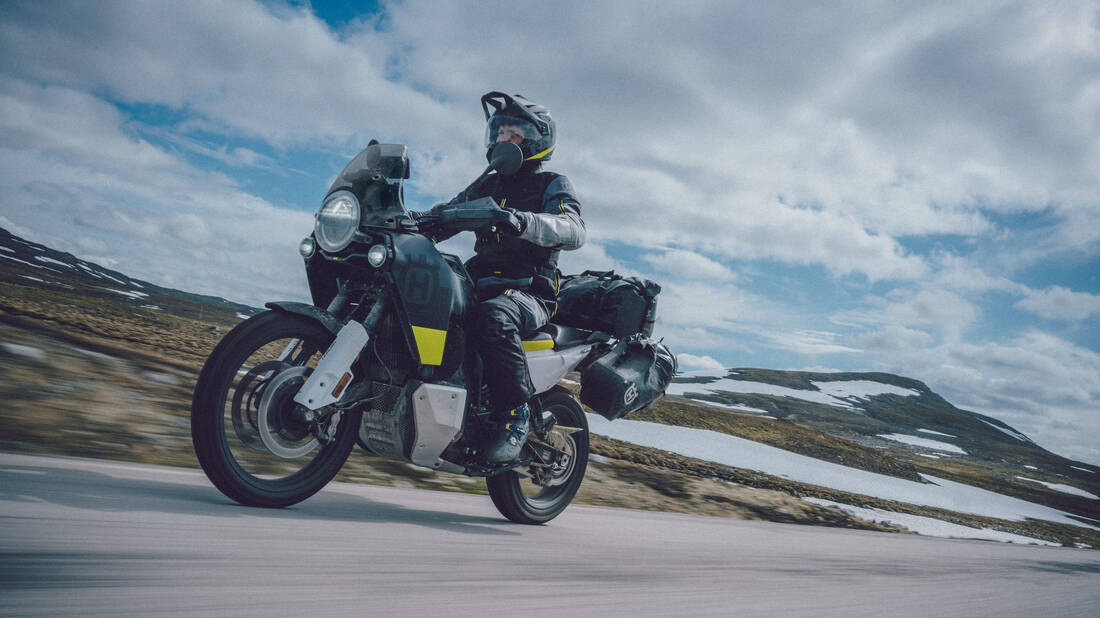 H Husqvarna Norden 901 θέλει να γίνει η καλύτερη τουριστική μοτοσικλέτα