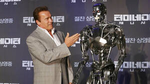 Ο Arnold Schwarzenegger κάνει την πιο περίεργη δίαιτα όλων των εποχών