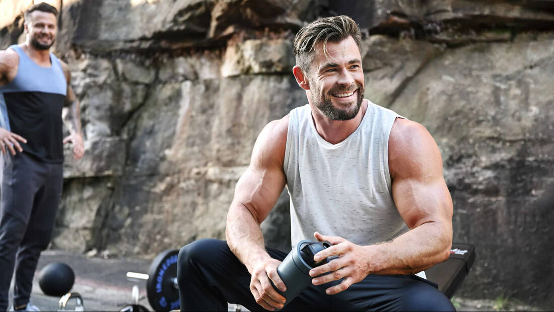 Ο Chris Hemsworth αποκαλύπτει την κτηνώδη άσκηση των 800 επαναλήψεων