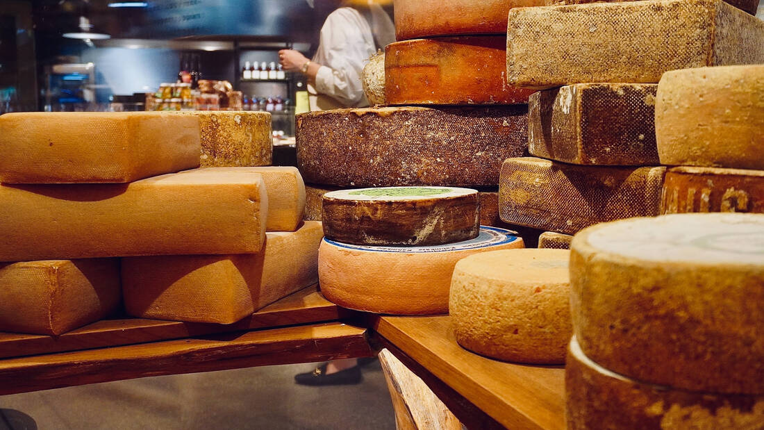 Ξέρεις να αναγνωρίζεις τα σπουδαιότερα ευρωπαϊκά σκληρά τυριά;