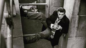8 πράγματα που πρόλαβε να μας διδάξει ο James Dean