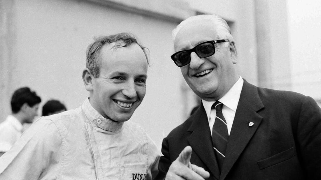 O δημιουργός των Peaky Blinders ετοιμάζει σειρά για τη ζωή του Enzo Ferrari