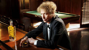Ο Bob Dylan θέλει να γνωρίσεις το παλαιωμένο μπέρμπον του