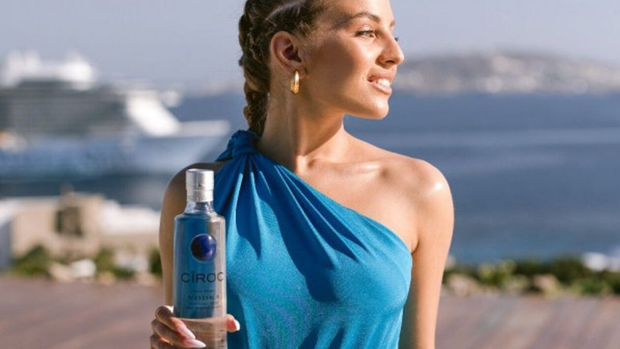 CÎROC YOUR SUMMER means: Sunkissed glamour