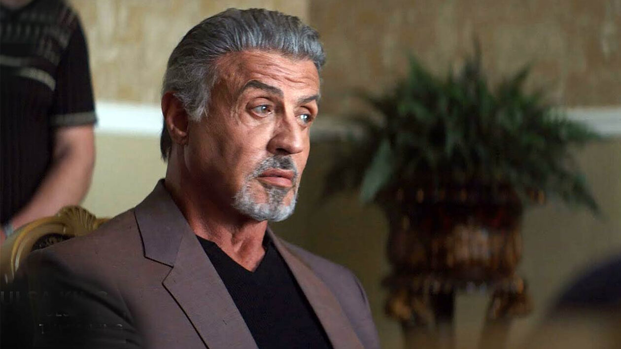 Ο Sylvester Stallone γίνεται ο πιο καλοντυμένος μαφιόζος του streaming