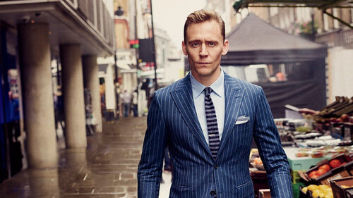 O Tom Hiddleston ξέρει ακριβώς τι θα πει φθινοπωρινό ντύσιμο