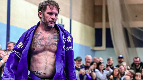Ο Tom Hardy μόλις κέρδισε άλλο ένα χρυσό μετάλλιο στο βραζιλιάνικο Jiu-Jitsu