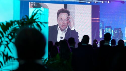 Η κίνηση του Elon Musk που θα κάνει το Twitter να «καταπιεί» τα υπόλοιπα social media