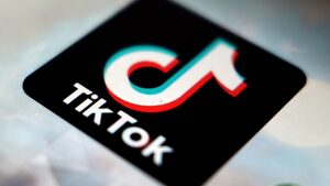 Εταιρεία προσφέρει 80 ευρώ την ώρα για να παρακολουθείς TikTok